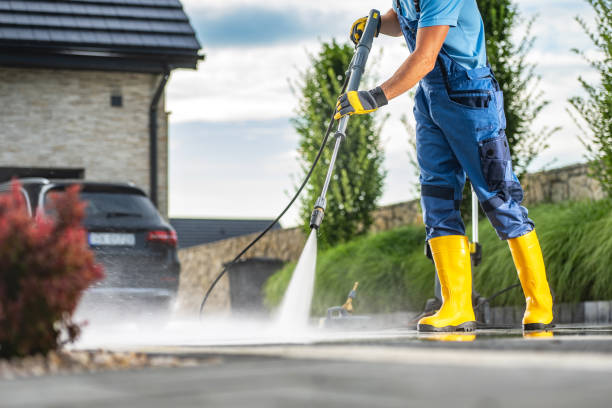 Why Choose Our Certified Pressure Washing Experts for Your Project Needs in West Baraboo, WI?